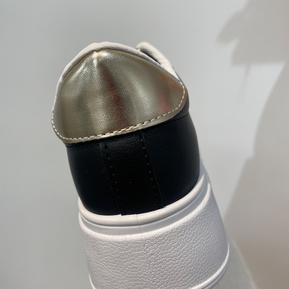 Women fashion platform with double bowls sneaker - Picture 4 of 7